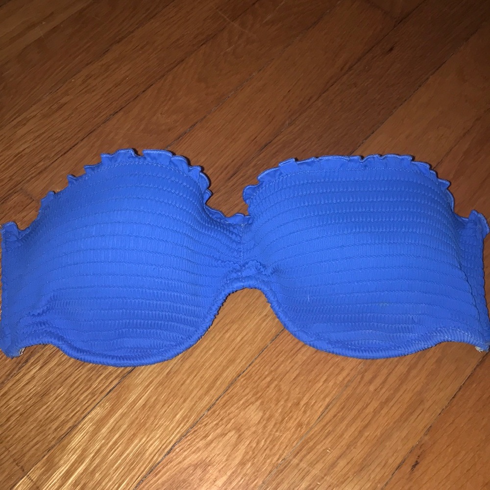 VS Strapless Bikini Top